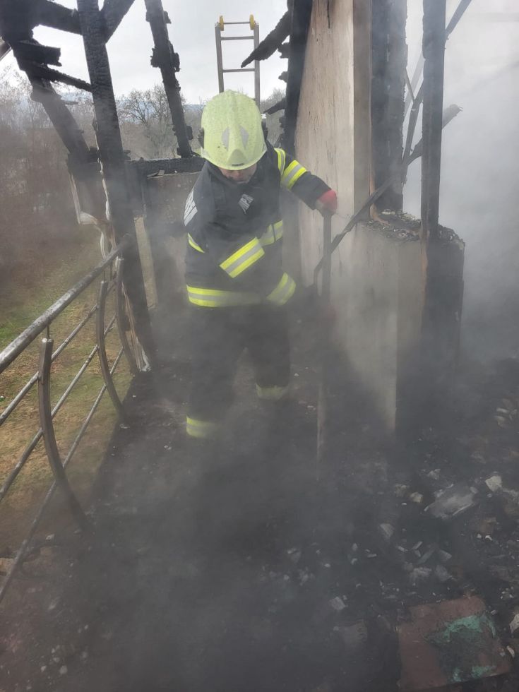 incendiu casa racsa 2