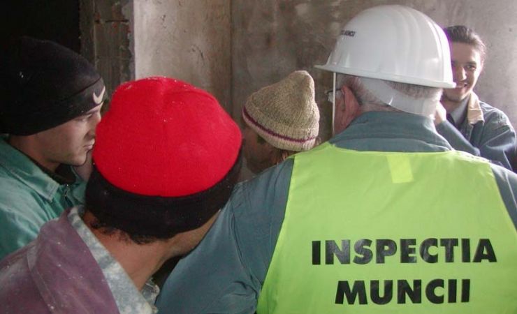 Inspectorii de muncă promovează negocierea colectivă în întreprinderile mici şi mijlocii din Satu Mare